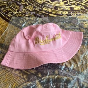 NWOT Bridesmaid Bucket Hat